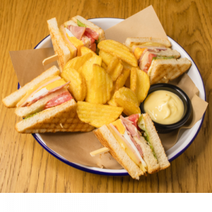 CLUB SANDWICH ΓΑΛΟΠΟΥΛΑ